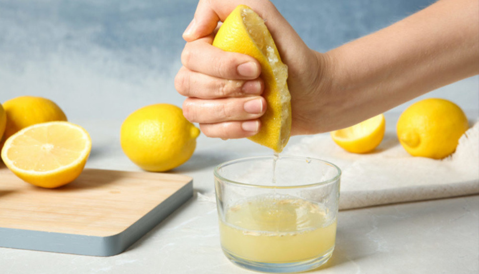 Gram Flour and Lemon Facial Bleach